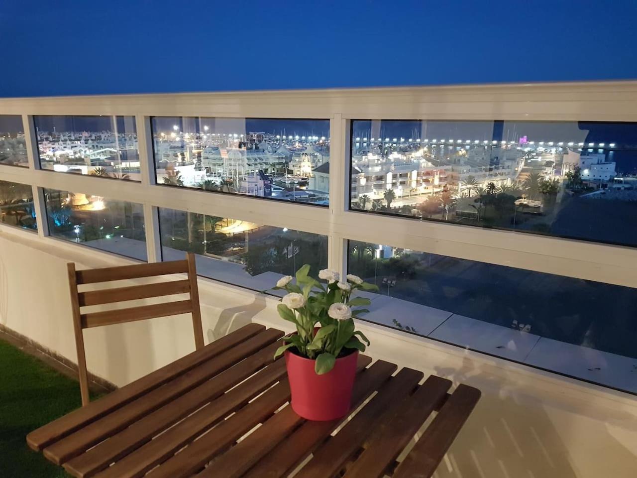 ベナルマデナPanoramic Seaview Puerto Marinaアパートメント エクステリア 写真