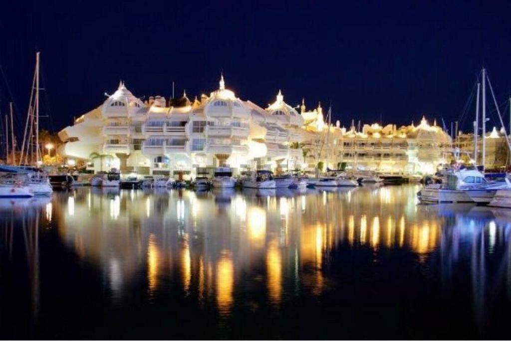 ベナルマデナPanoramic Seaview Puerto Marinaアパートメント エクステリア 写真